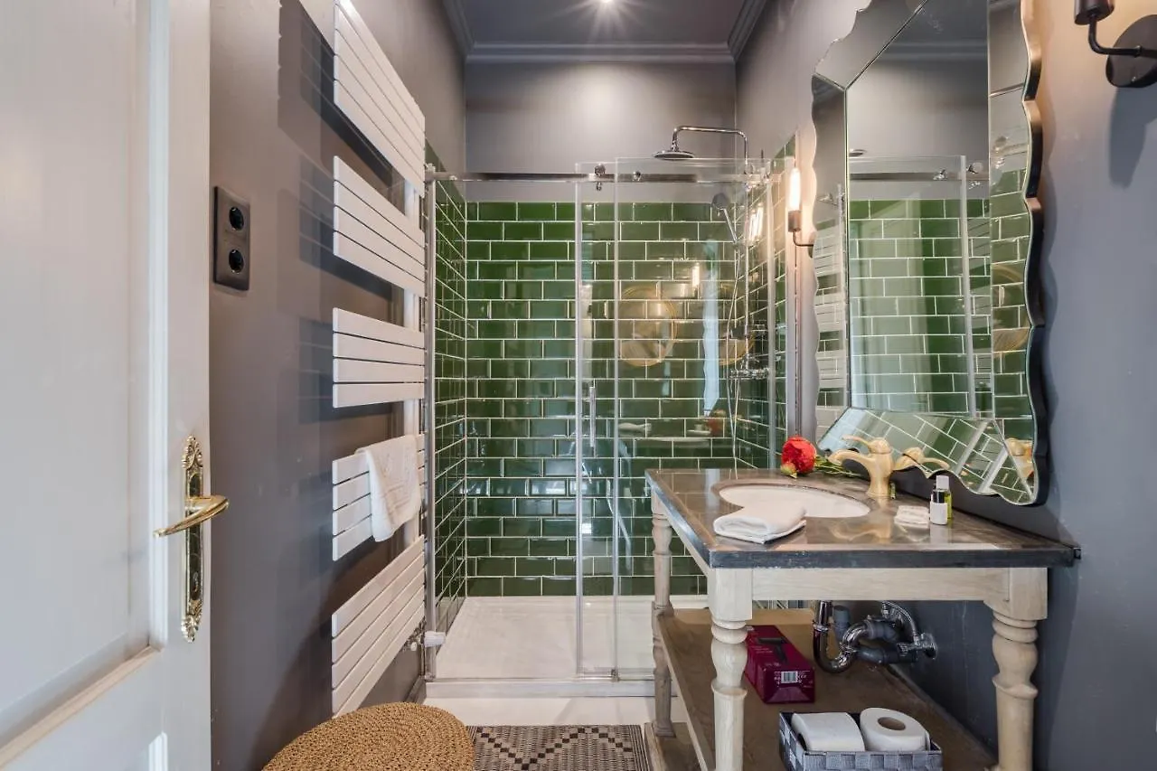Bpr Violet Noir Apartment With A/C Budapest