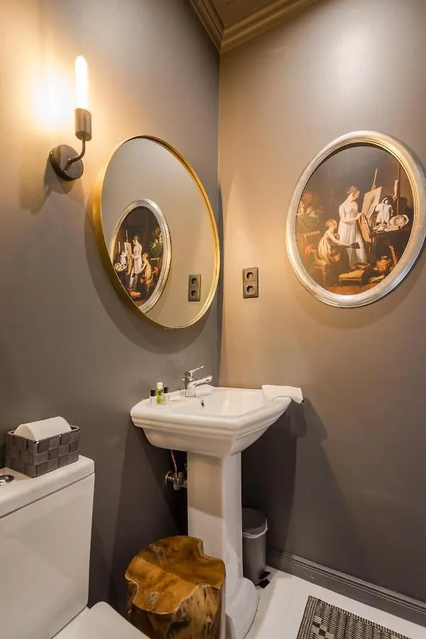 Bpr Violet Noir Apartment With A/C Budapest
